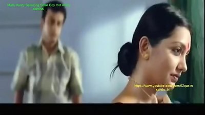 fellow lustfully looking at his buddies mother bum