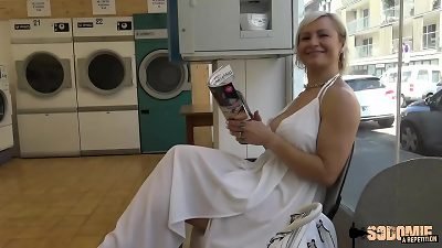 Kim, mommy with thick tits, nails 2 young dudes