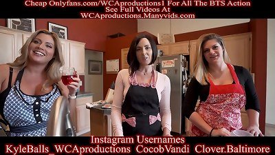 Spending Christmas With My 3 hot Aunts Part 1