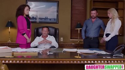 The Rules of business Willow Ryder , Dixie Lynn , Sergeant Miles , Dorian Del Isla