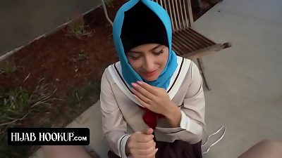 Middle Eastern hottie Angeline red Is well-prepped To Go All The Way With Her boyfriend & jumps On His dick