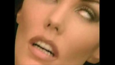 cute brunette catapult a plunger anal