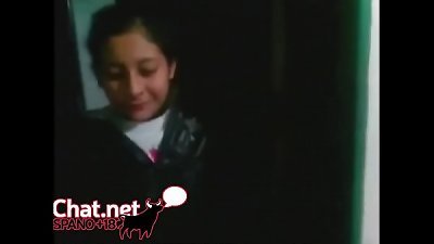 exnovia argentina mamando verga en el ba&ntilde;o