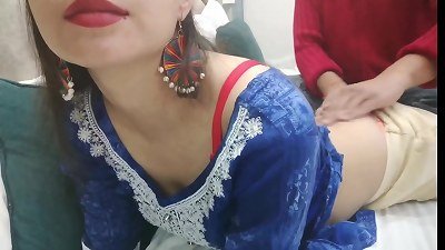 Desisaarabhabhi - Stepmother shares a bed with her stepson who took the opportunity to fondle her and grab her in the butt when she was resting in Hindi audio