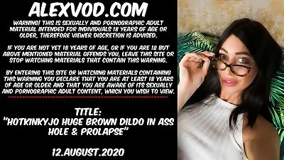 Hotkinkyjo huge brown fuck stick in ass slot & ass fucking rosebud