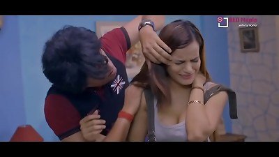 Lectures trapped his college girl - Chapter 01