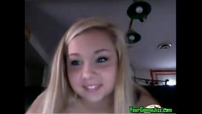 nice blond fingers to orgasm