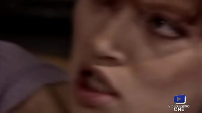 Fovea luvs to please coworkers and gives her ass