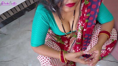 Indian stepmom getting facial cumshot popshot and providing firm blowjob to young stepson after stepson's Breakup with hindi audio.