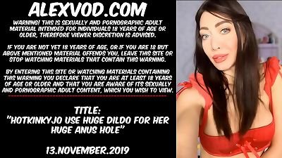 Hotkinkyjo use hefty dildo for her huge pink hole hole