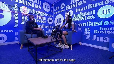 Violet paramour breaks her cumming record with the vibrating machine on Juan Bustos Podcast