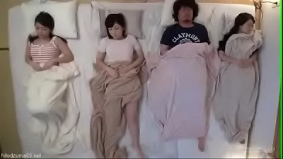 sleep with two gorgeous girls of my remarriage. watch utter at: http://flylink.io/7CBR