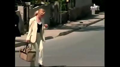 VILLAGE chick IN ISTANBUL