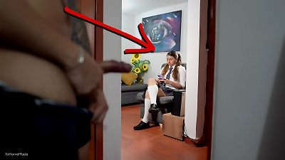 My stepdaughter's schoolmate makes me wild and I jack looking at her - (Unexpected ending)